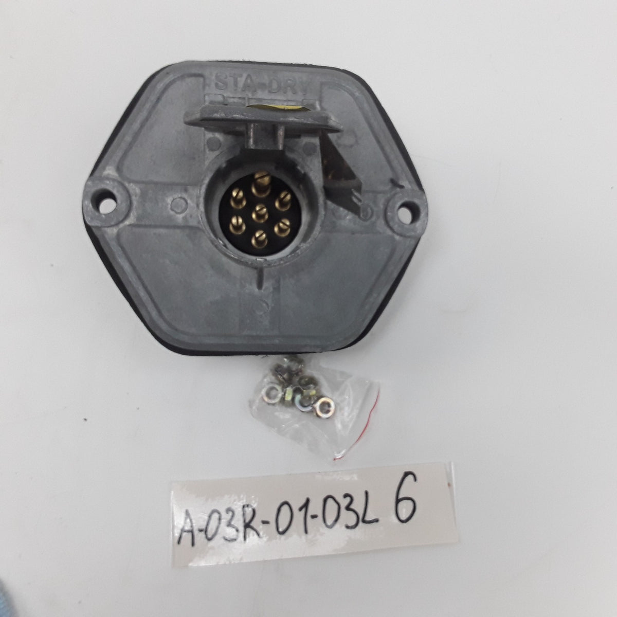 Phillips 15-760 Receptacle Socket Breaker Split Pin For Phillips Trailer