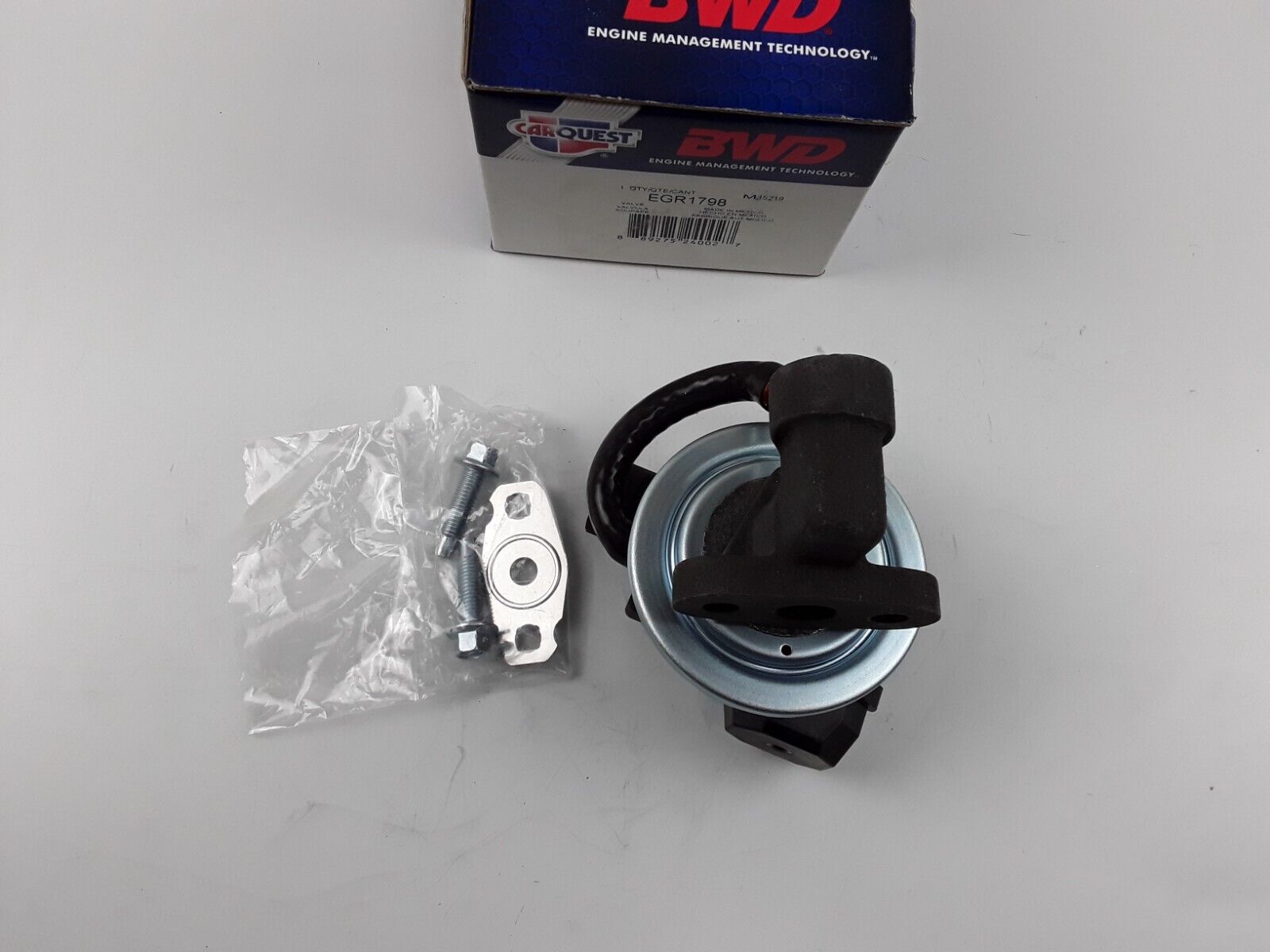 EGR Valve For Ford F-150,Mustang,Freestar ,Mercury Monterey 2004-2007 - HotCarParts