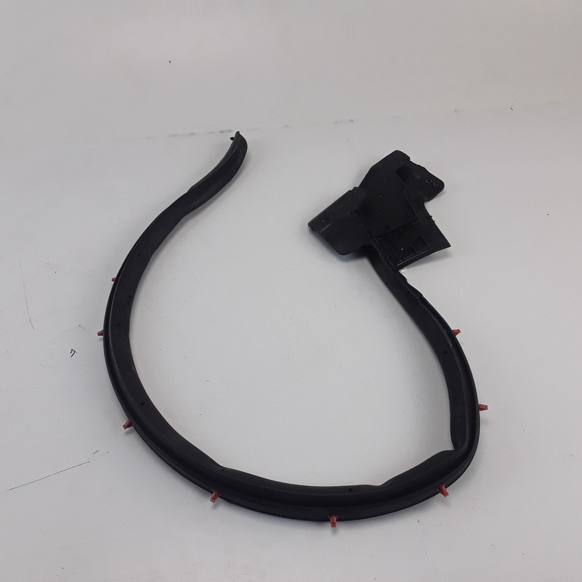 For Tesla Model S LH Rear Door Weatherstrip Seal Rubber 1615101-00-B Genuine OEM