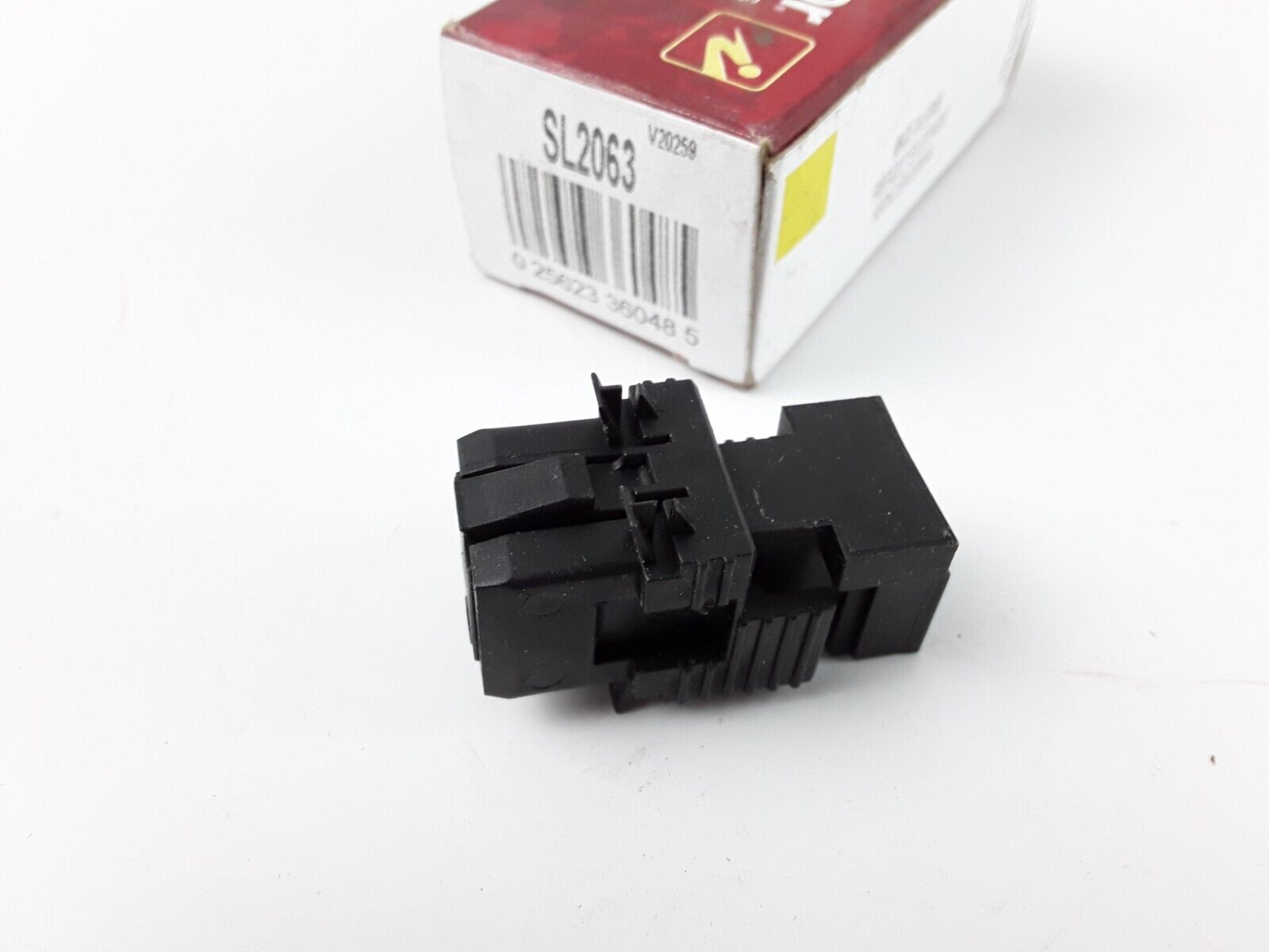 Brake Light Switch For BMW X5 2000-2013, 335i , 328i 2007-2013, 528i 2008-2016 - HotCarParts