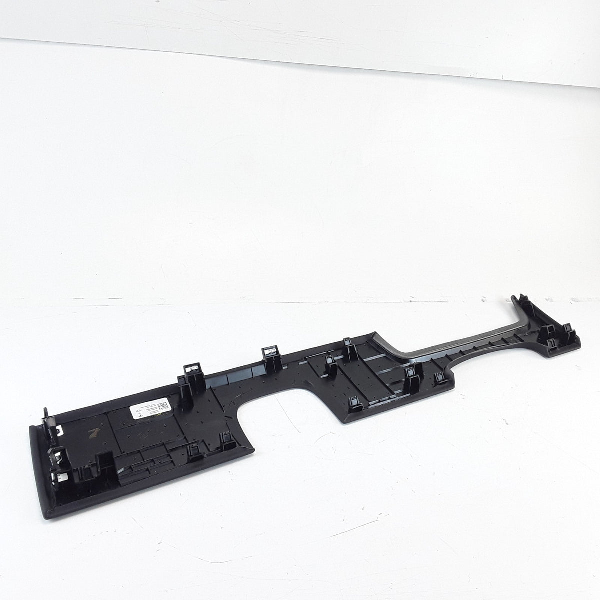 1935997-50-E Lower LHD Instrument Panel For Tesla Model Y 2025 Genuine OEM New