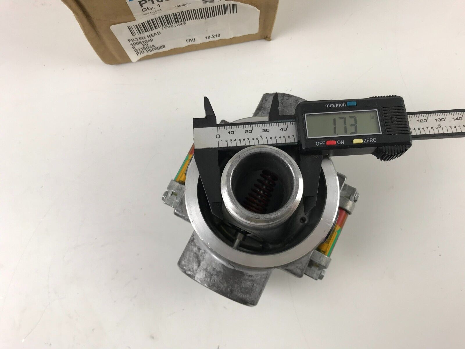 GENUINE OEM Donaldson P165973 Head Assembly Filter Head FAST SHIPPING - HotCarParts
