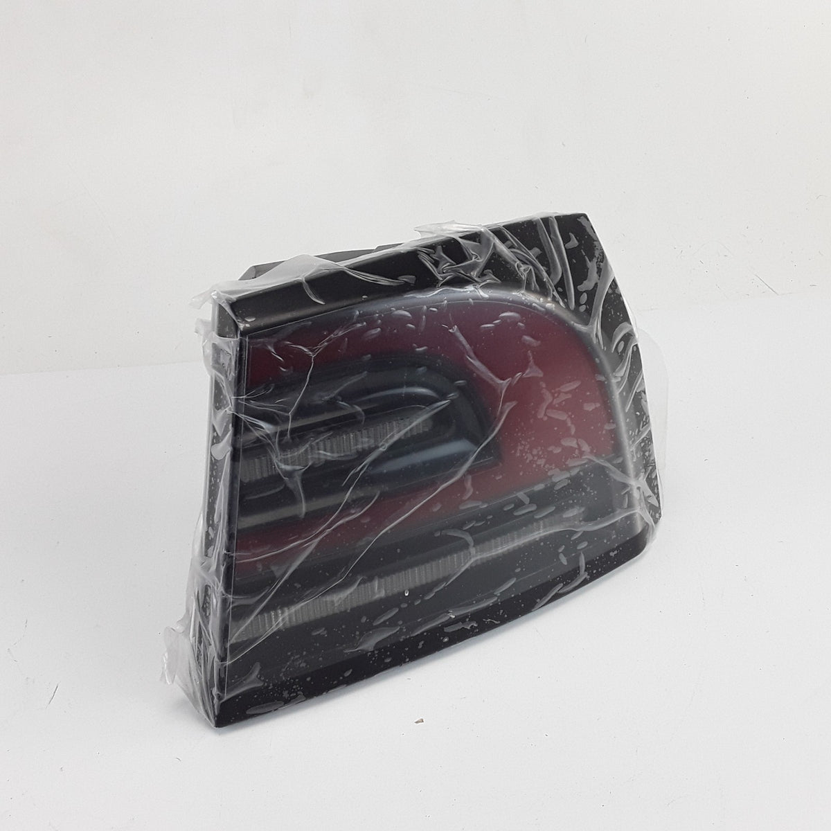 Model S 2021-2026 RH Rear Bodyside Tail Light Lamp 1563721-00-D OEM
