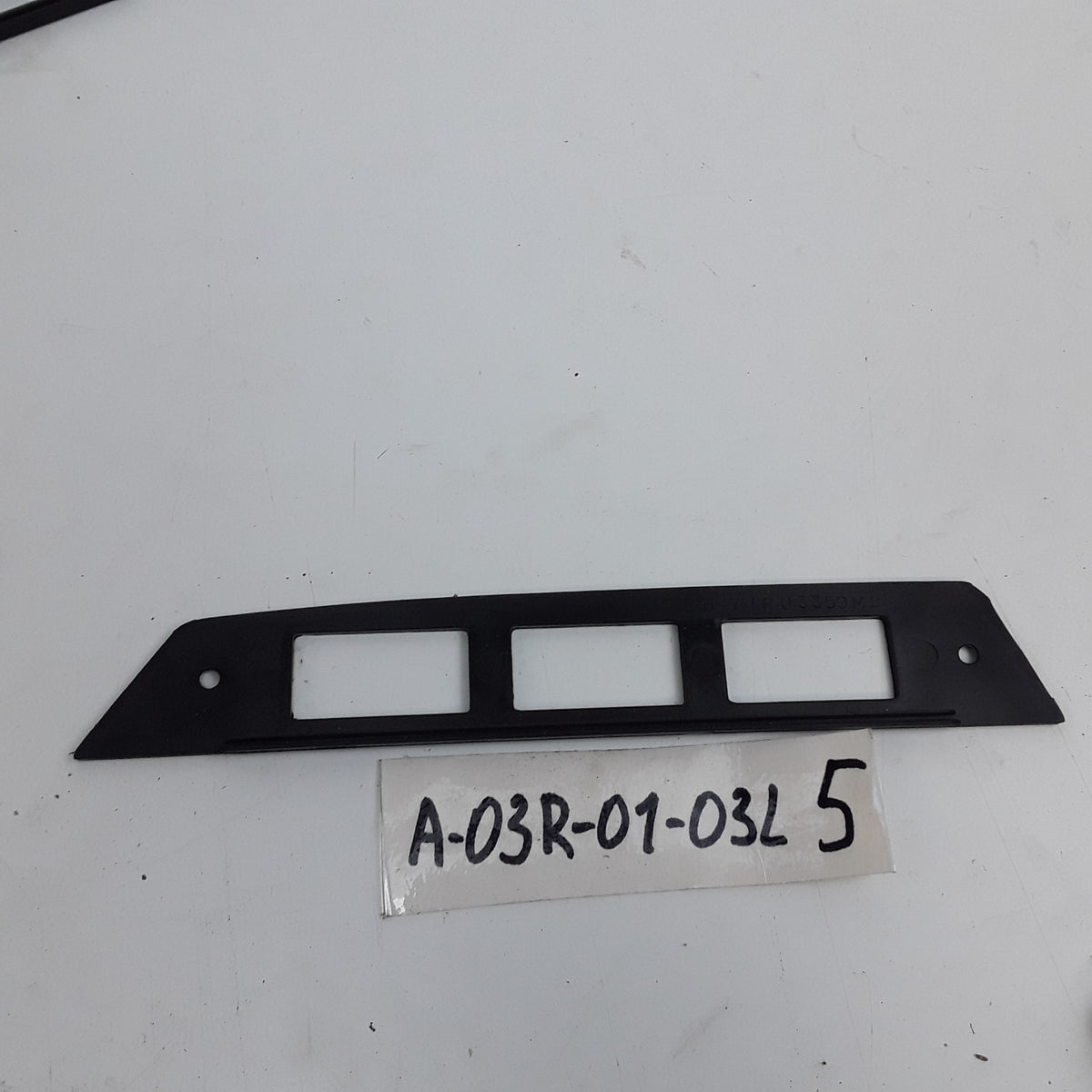 Mack 25624377 Left Hand Power Door Switch Plate Fits Mack Volvo Trucks