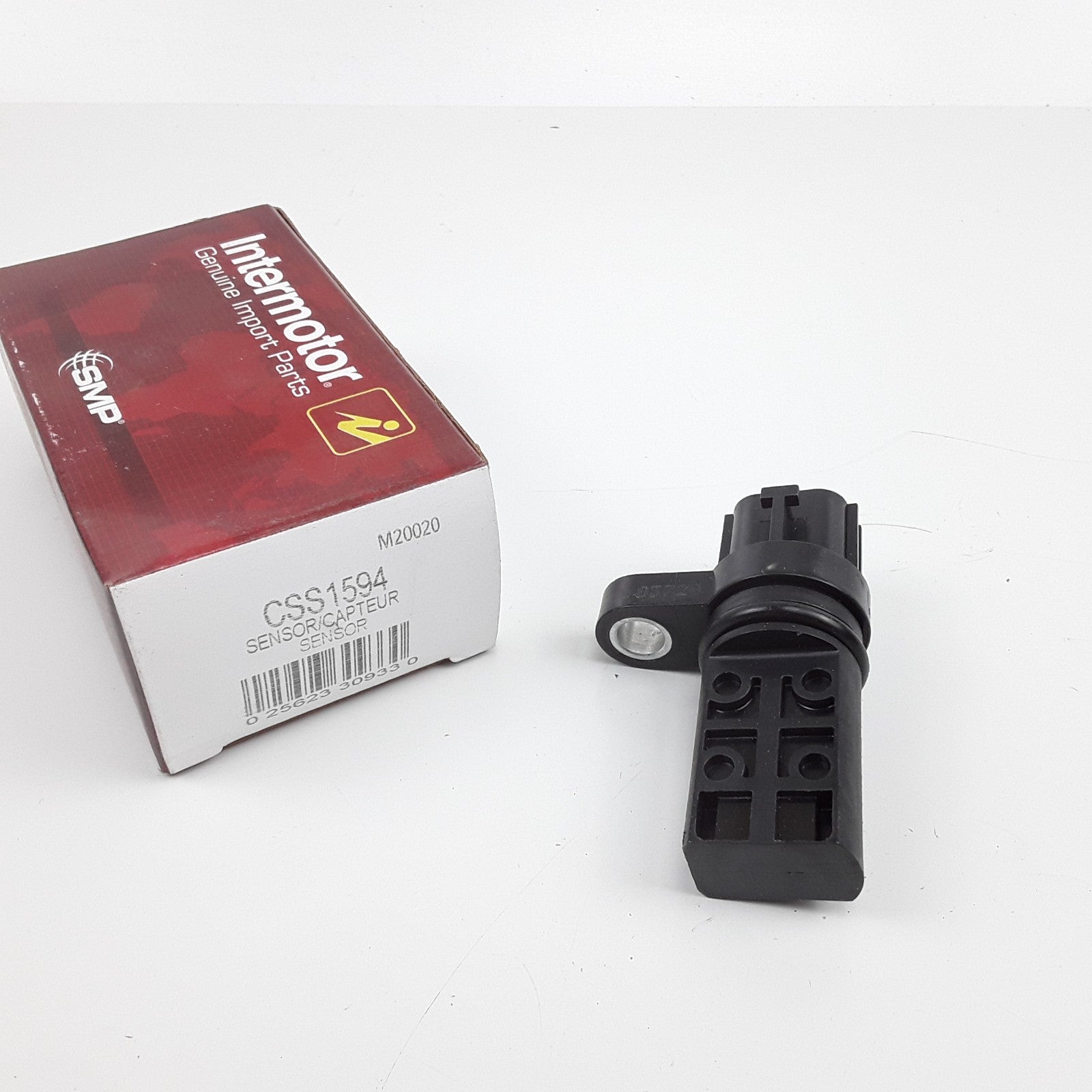 Right Engine Camshaft Position Sensor Fits INFINITI Suzuki Nissan (2000-2021)
