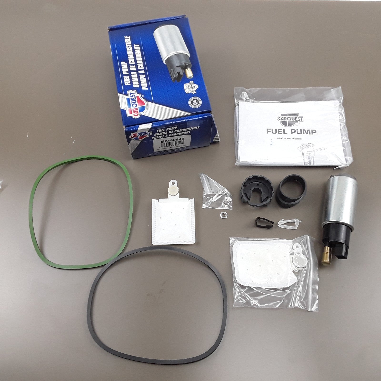 Fuel Pump and Strainer Set Fits Ford F-250 F-350 Super Duty Excursion 1999-2005