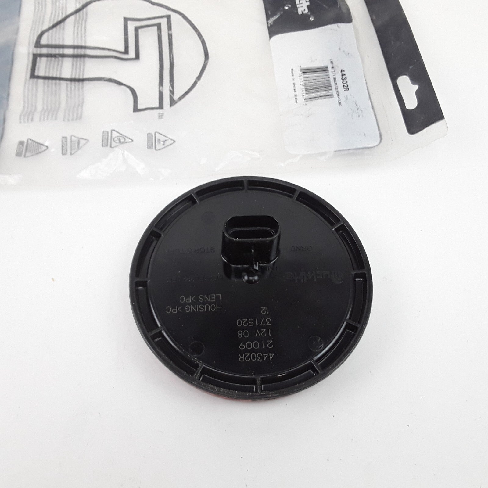 Truck-lite Super 44 Brake/Tail /Turn Signal Light - LED 12v