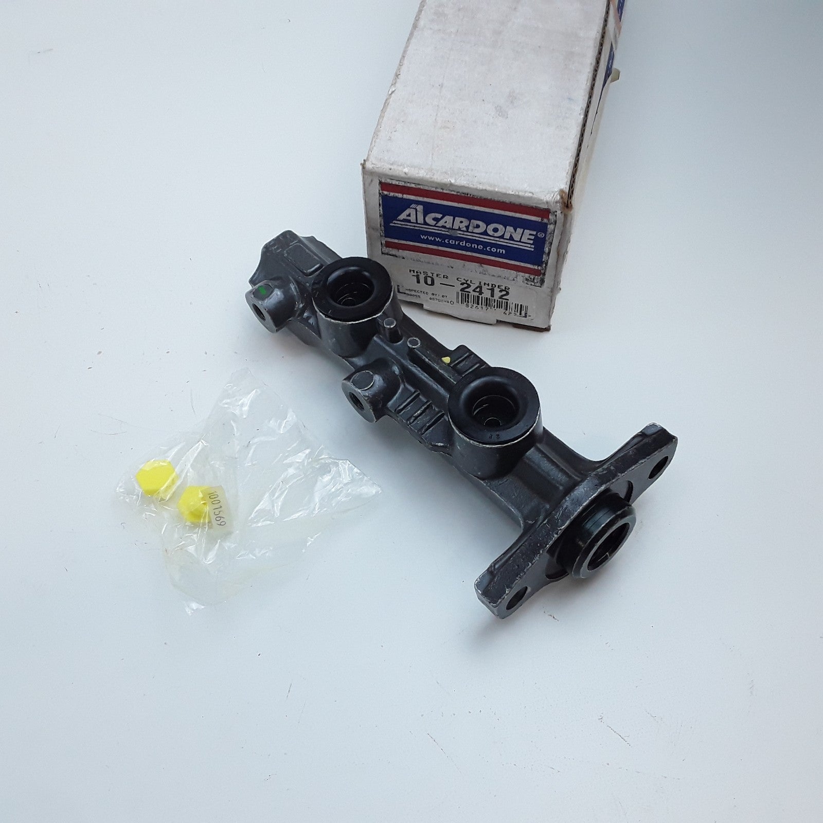 Brake Master Cylinder Fits Chrysler LeBaron 1989 1990 1991 1992 1993 1994 1995