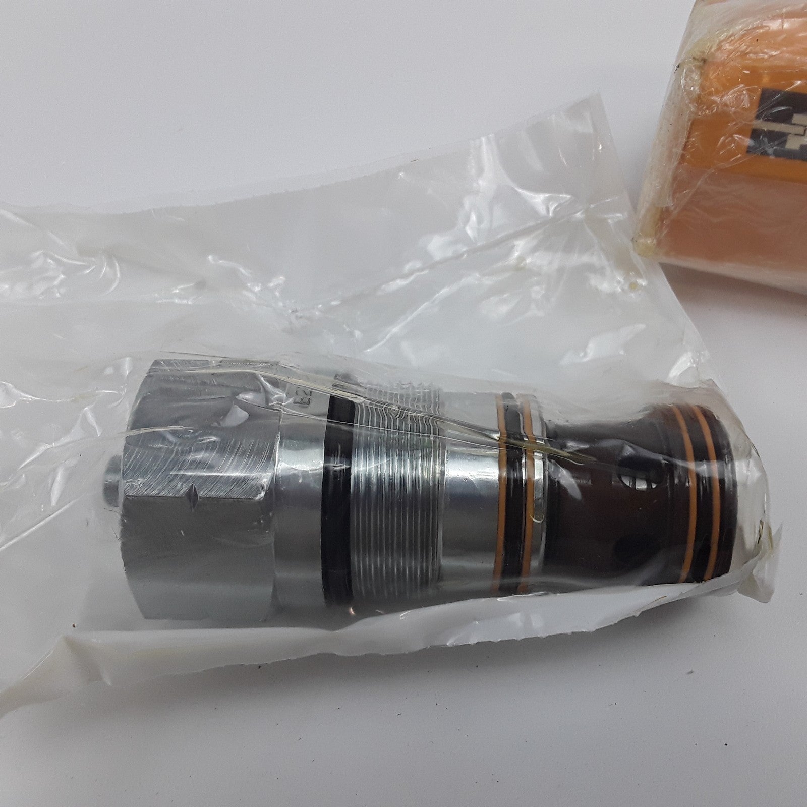 Parker Hannifin 1201107 Single Pilot-To-Open Check Valve for Komatsu Equipment