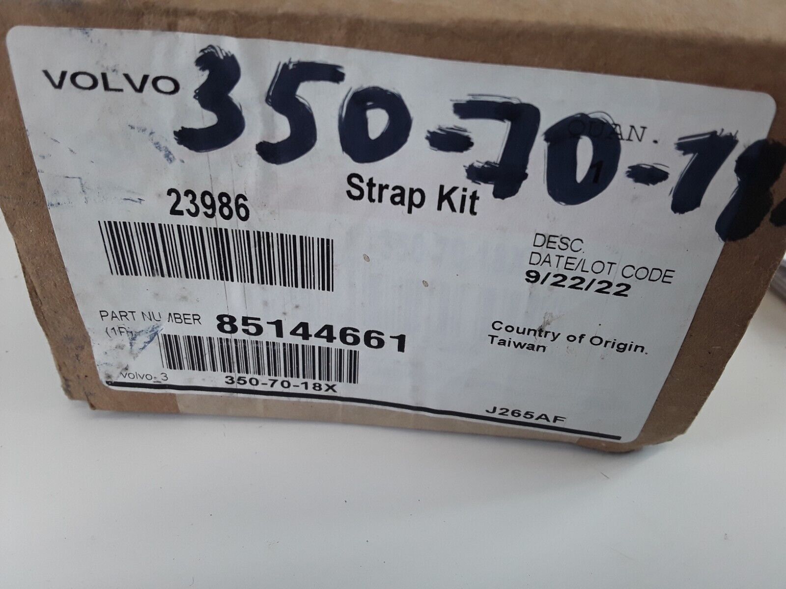 FOR SPICER SPL350 350-70-18X U JOINT STRAP KIT VOLVO 85144661 Strap & Bolt Kit - HotCarParts