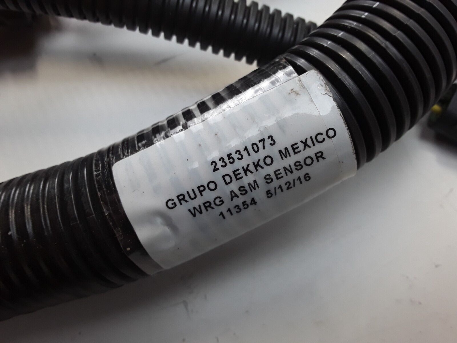Genuine Detroit Diesel Wire Harness 23531073 Electronic Sensor Harness Assembly - HotCarParts