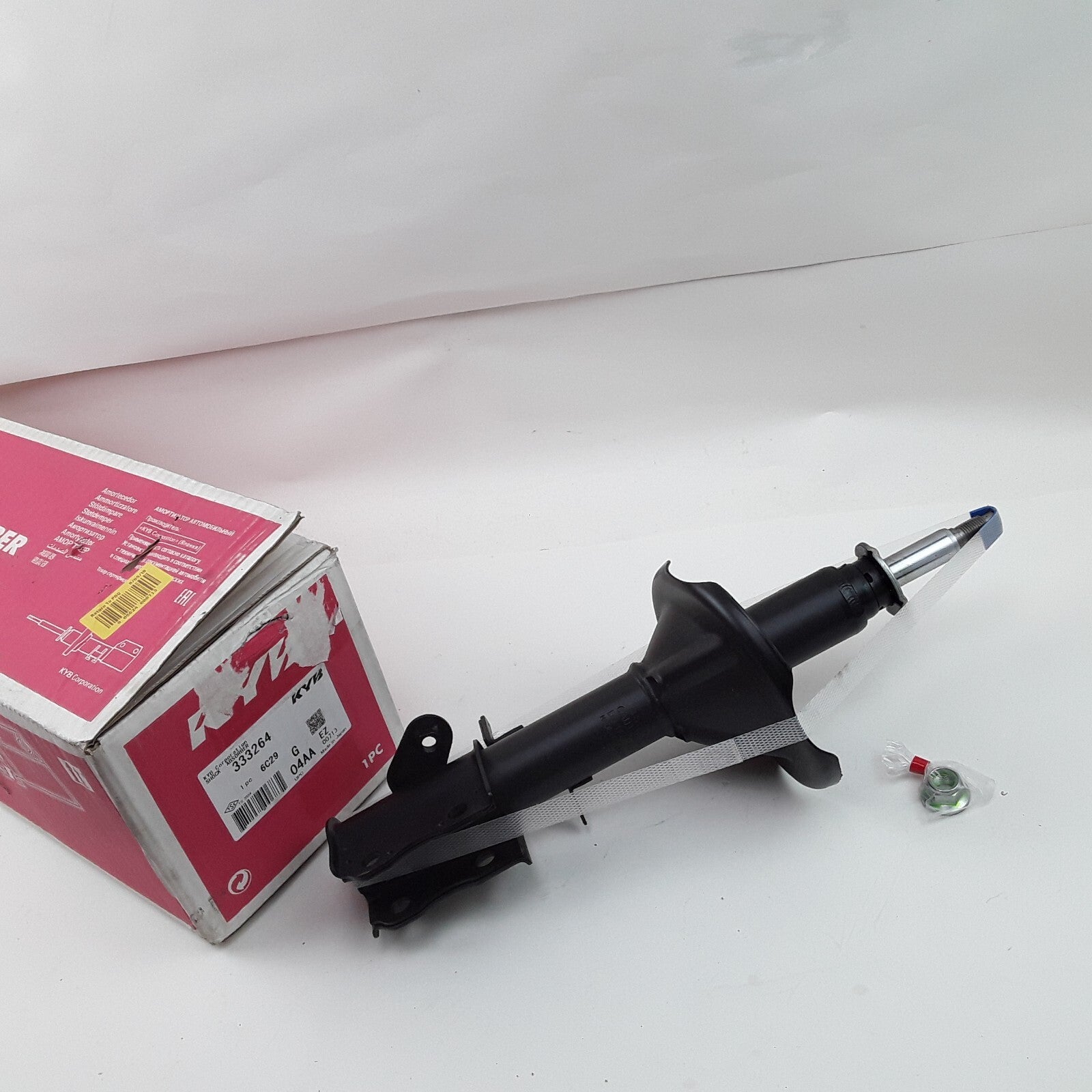 Suspension Strut Assembly Rear Fits Kia Sephia 1998-2000 Kia Spectra 2000-2002