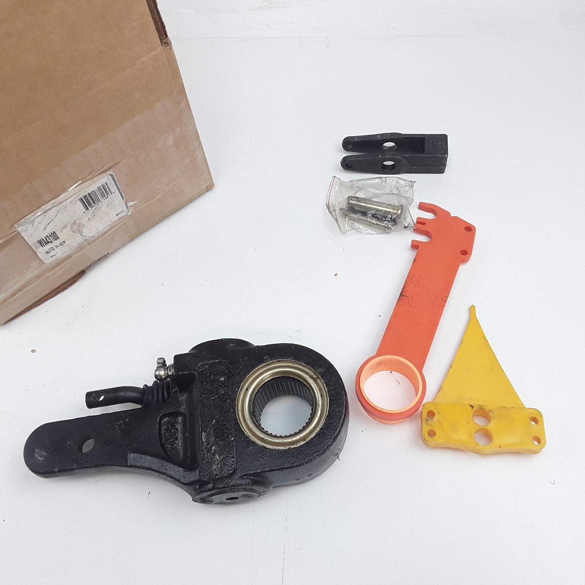 World America WA43100 Slack Adjuster 1-5/8"-37 Spline 5.5" and 6.5" Arm