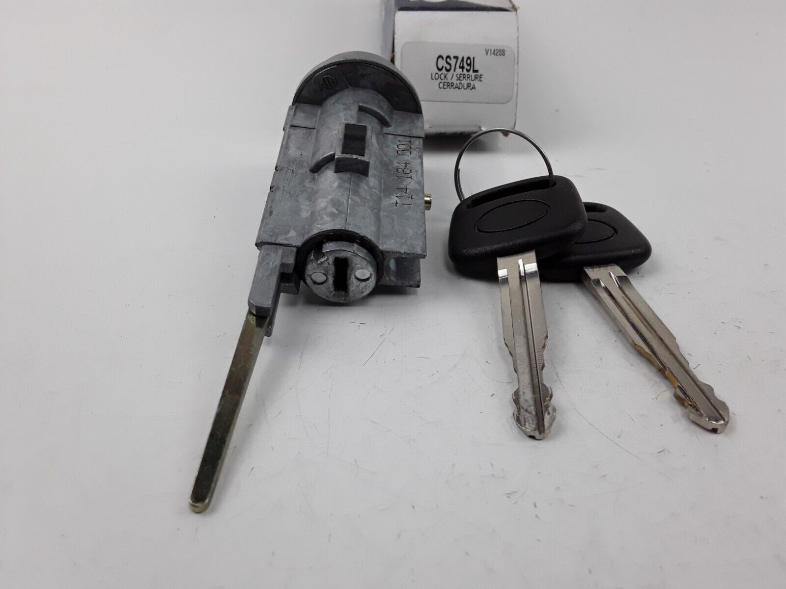Ignition Lock Cylinder For Toyota Tacoma 1996 1997 1998 1999 2000 2001 2002 2003 - HotCarParts