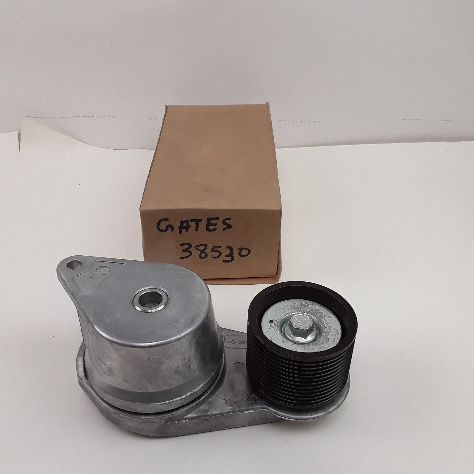 Gates 38530 FleetRunner Heavy-Duty Automatic Drive Belt Tensioner Assembly