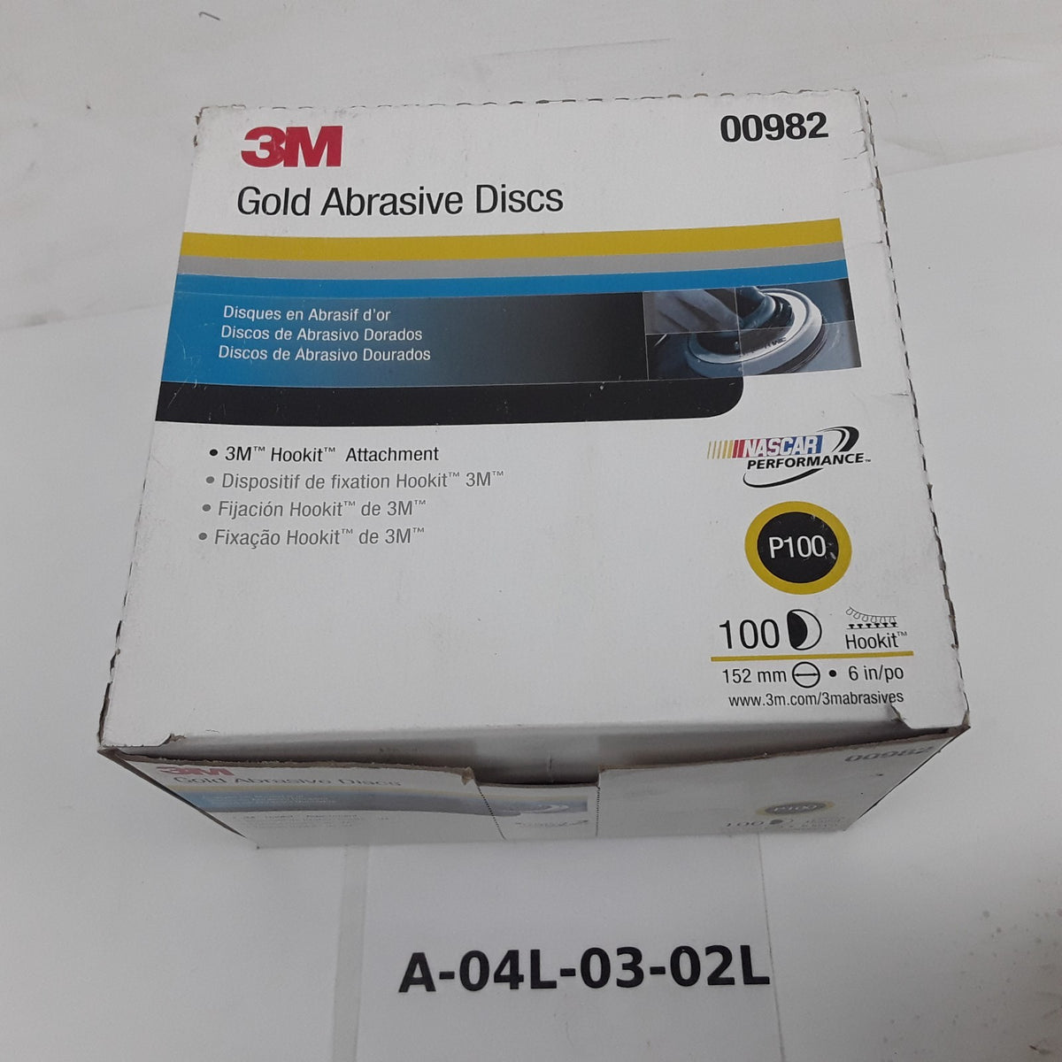 3M 00982 Hookit Gold Abrasive Disc P100 6 in 152mm 100 Discs Per Carton