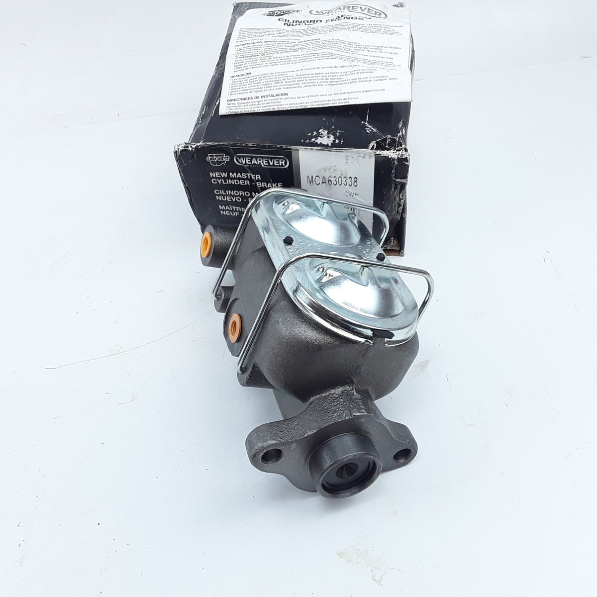 Wearever MCA630338 Brake Master Cylinder Fits Ford Focus (2000 2001 2002)