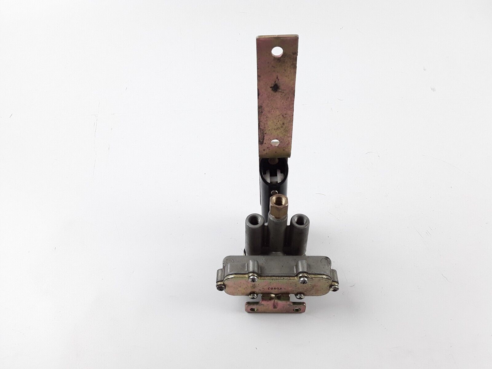 Height Control Valve Hadley Fits Kenworth 15774.607 90554111 90554007 SM3687 1/8 - HotCarParts