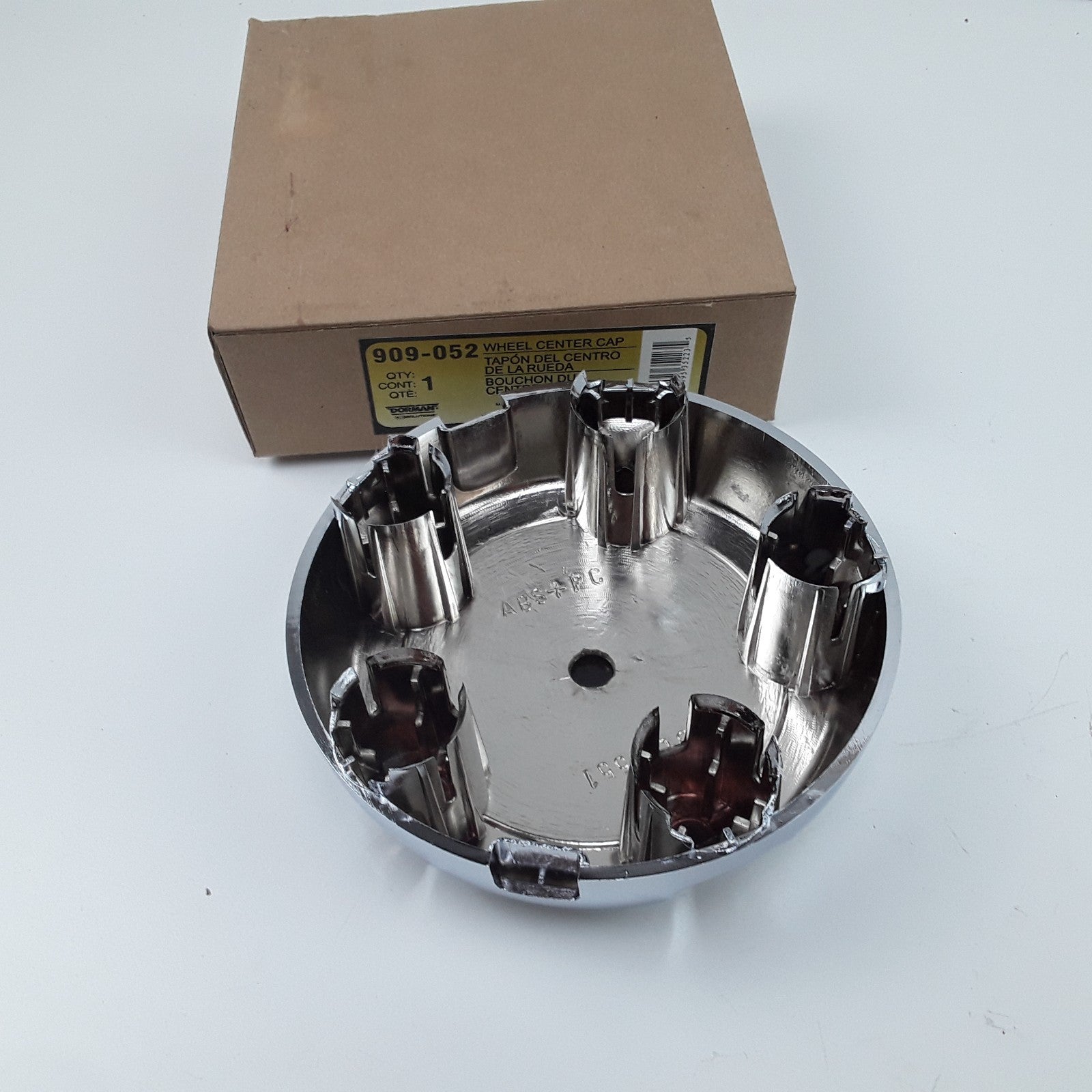 Dorman 909-052 Wheel Center Cap Assembly Fits Ford Explorer (2002 2003 2004)