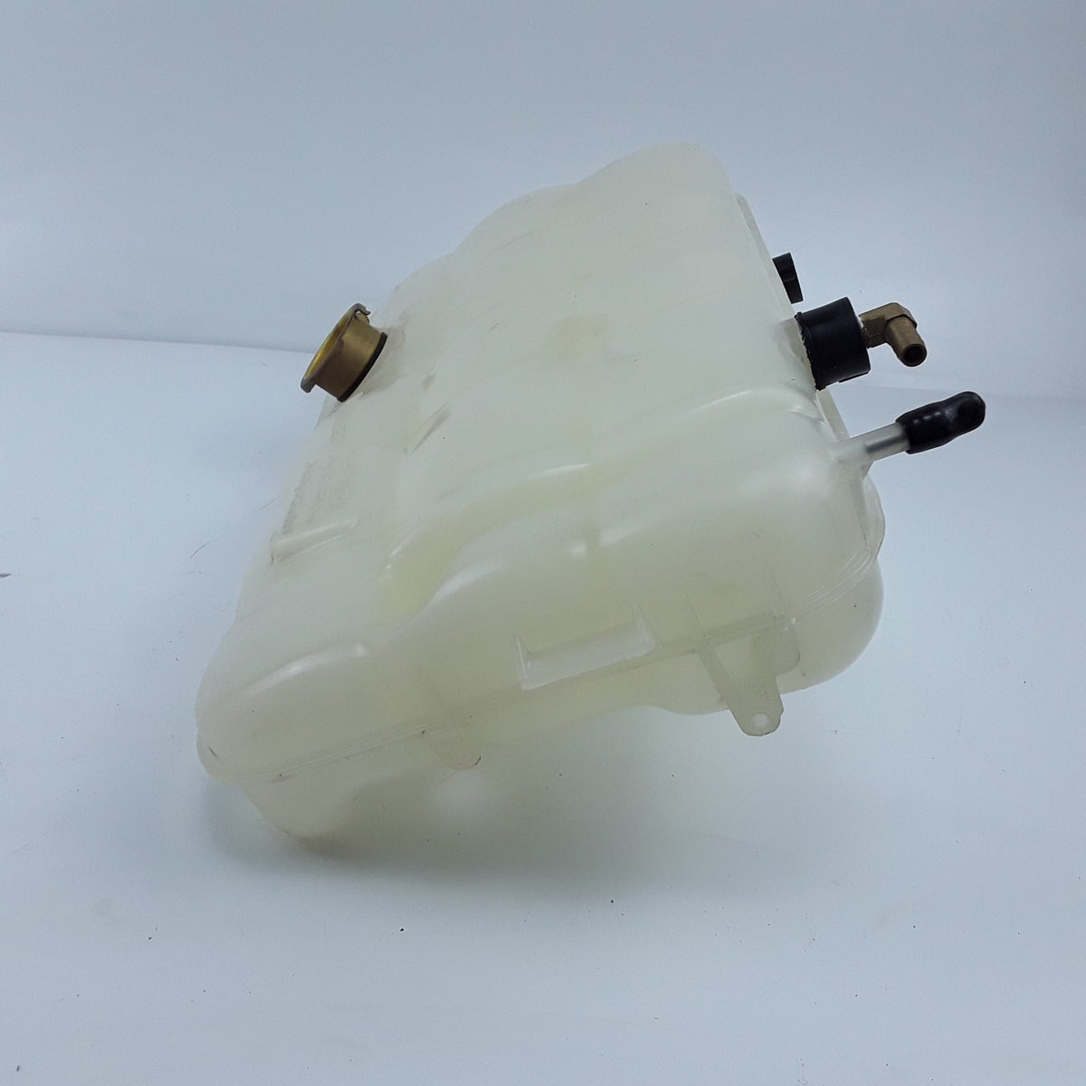 Freightliner 05-29645-001 Coolant Reservoir Assembly Fits Freightliner Trucks
