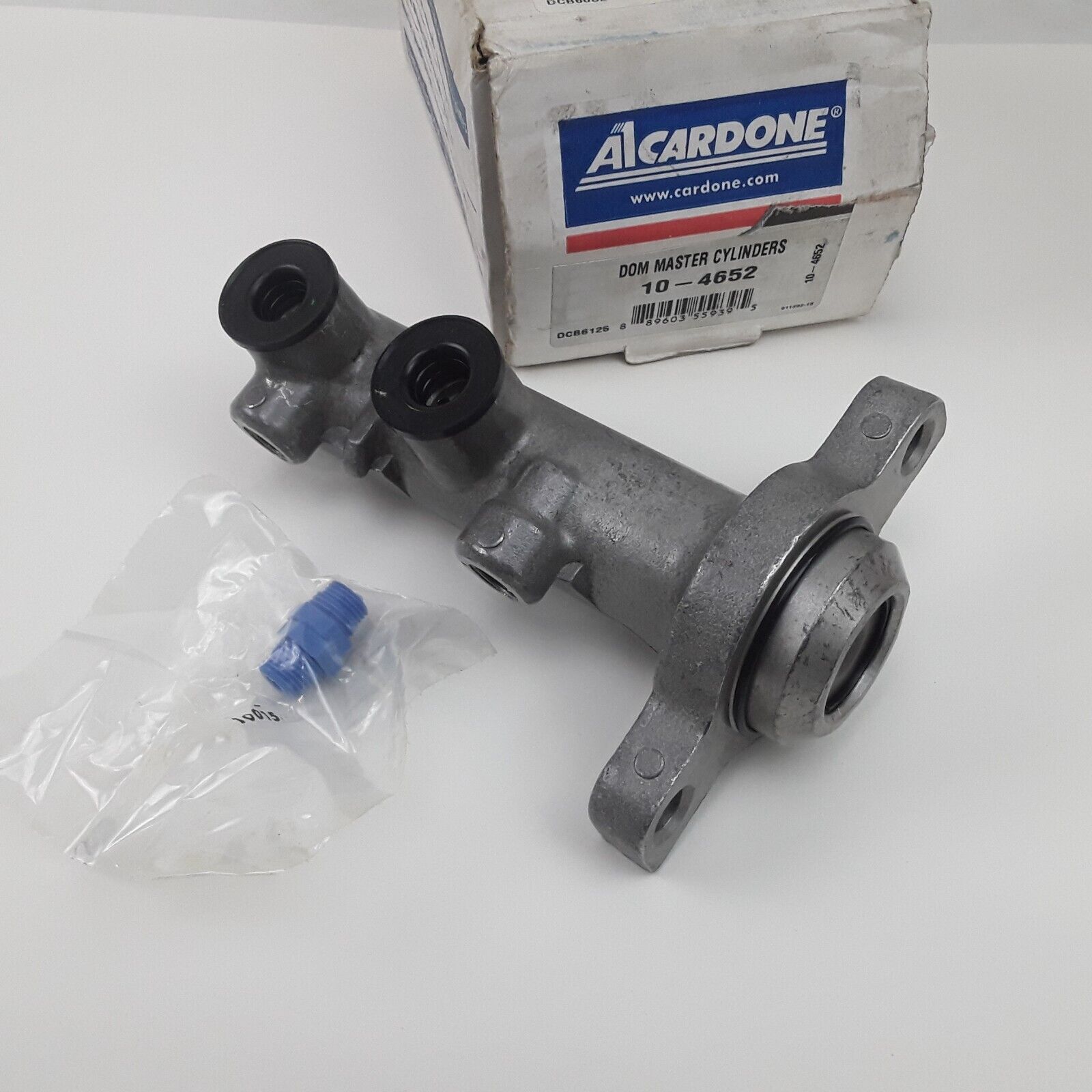 Cardone 10-4652 Brake Master Cylinder For Chevrolet Silverado GMC Sierra 1500