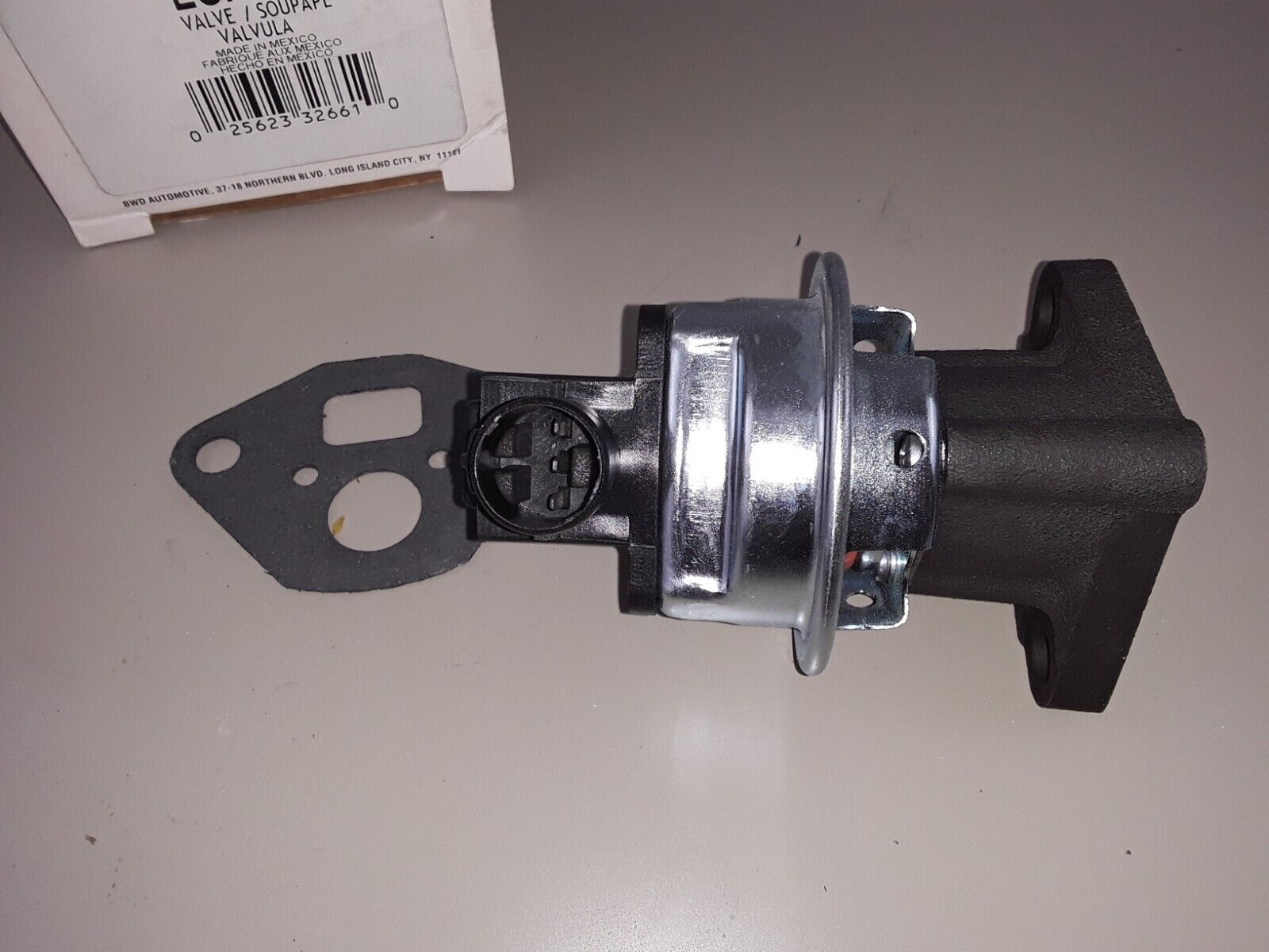 Exhaust Gas Recirculation EGR Valve Fits Honda Accord 1994-1997,Acura CL 1997 - HotCarParts