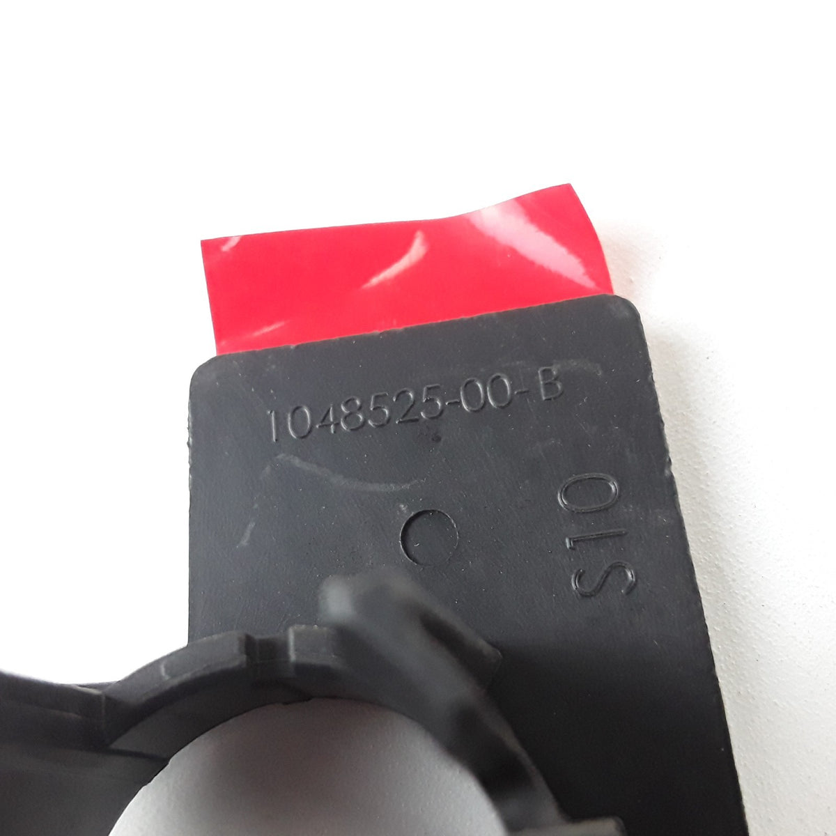 1048525-00-B Park Assist Sensor Retainer For Tesla Model S 2012-2016 OEM New