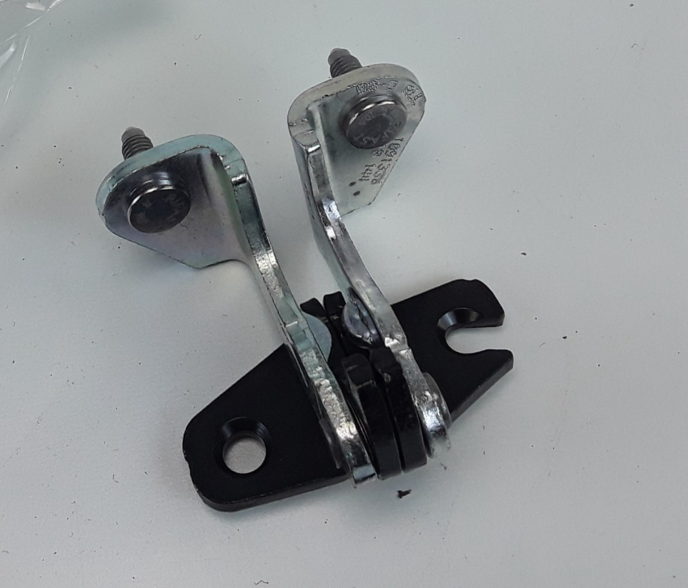 Model 3 Left Hand Rear Upper Door Hinge 1091333-T3-D Genuine OEM
