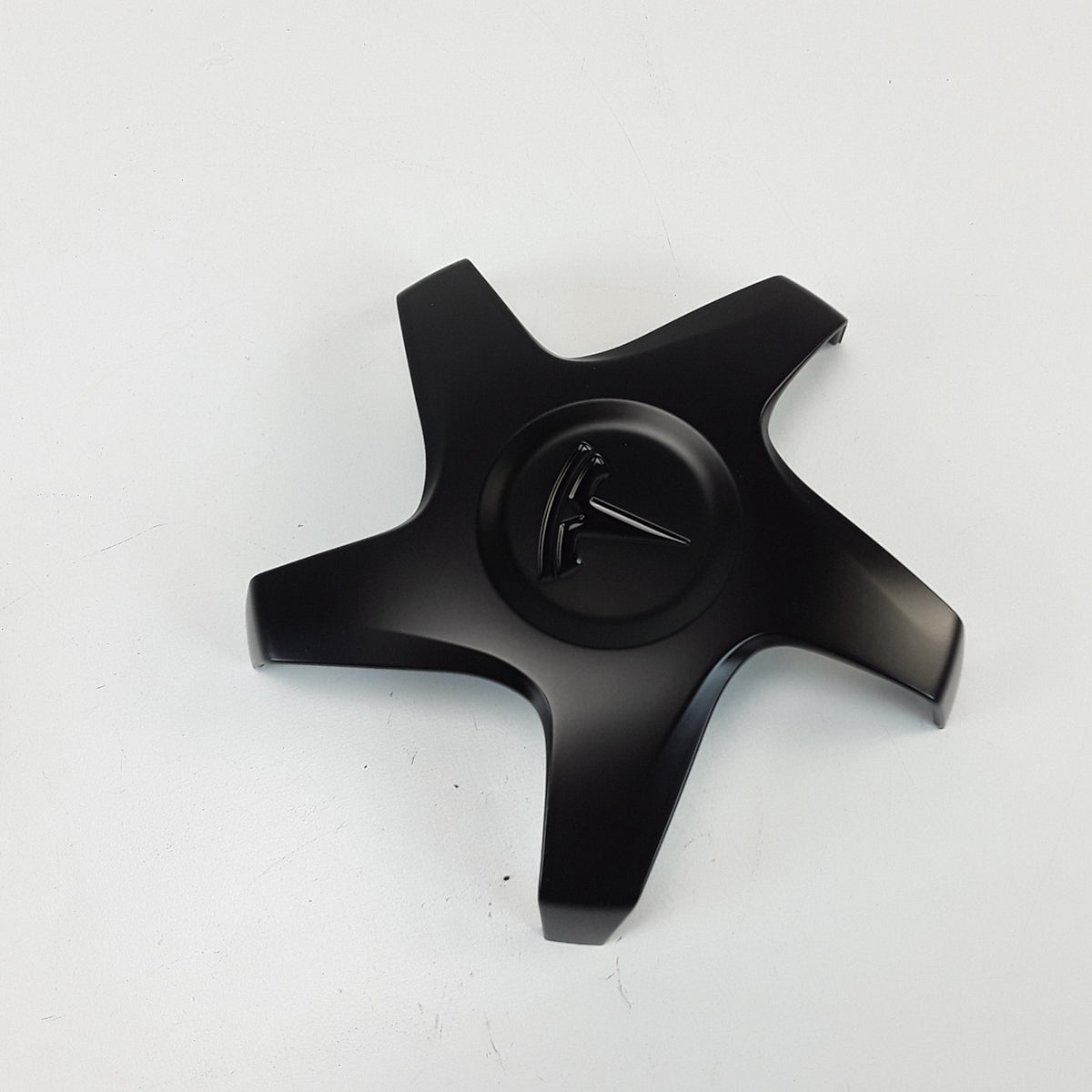 Genuine Black Wishbone Wheel Center Cap For Tesla Model 3 1344235-00-B OEM