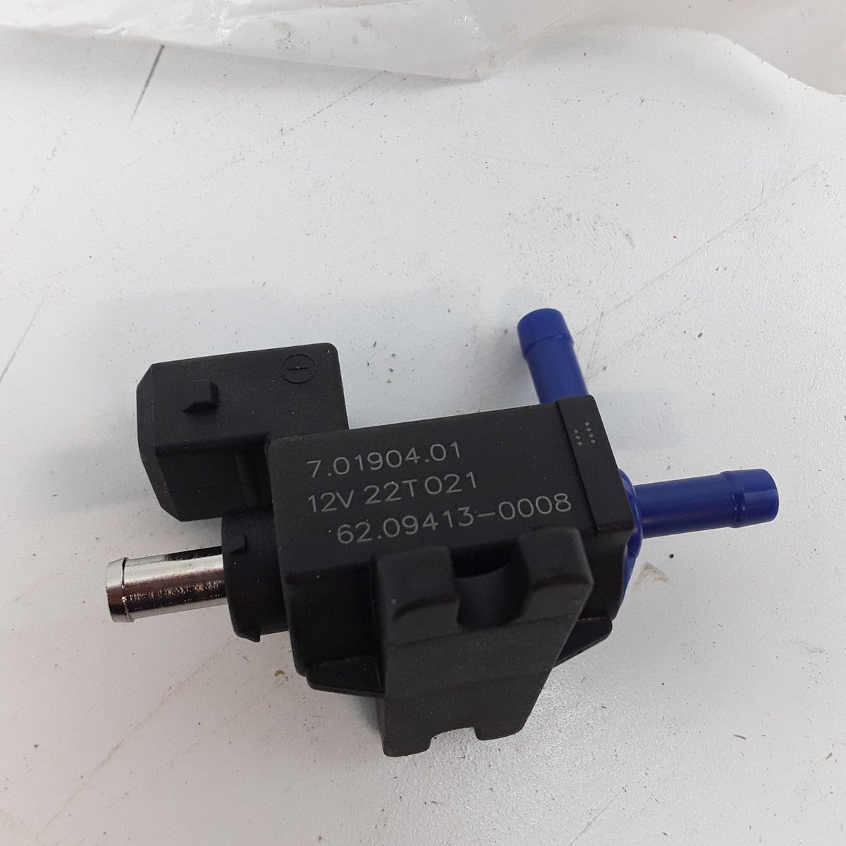International 62094130008 Brake Solenoid Valve For International Navistar Trucks