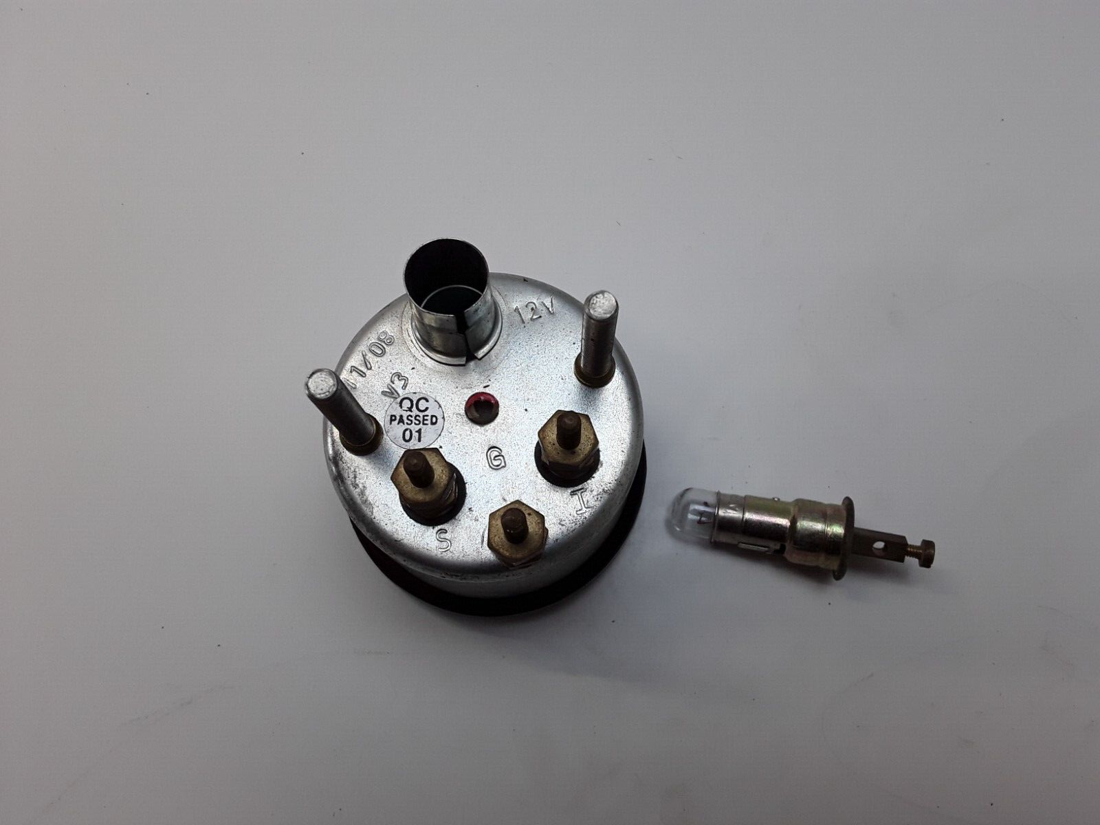 Fuel Gauge 12V Veethree For Truck Car New Fast Free Shipping - HotCarParts