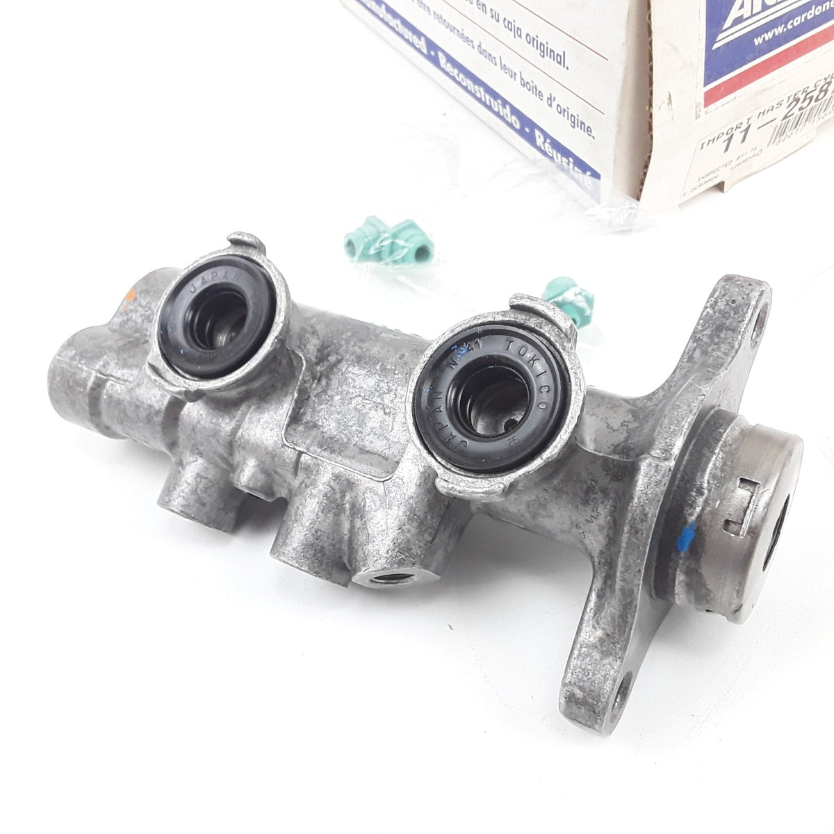 Brake Master Cylinder Fits Nissan Pickup D21 Pathfinder 1991 1992 1993 1994 1995