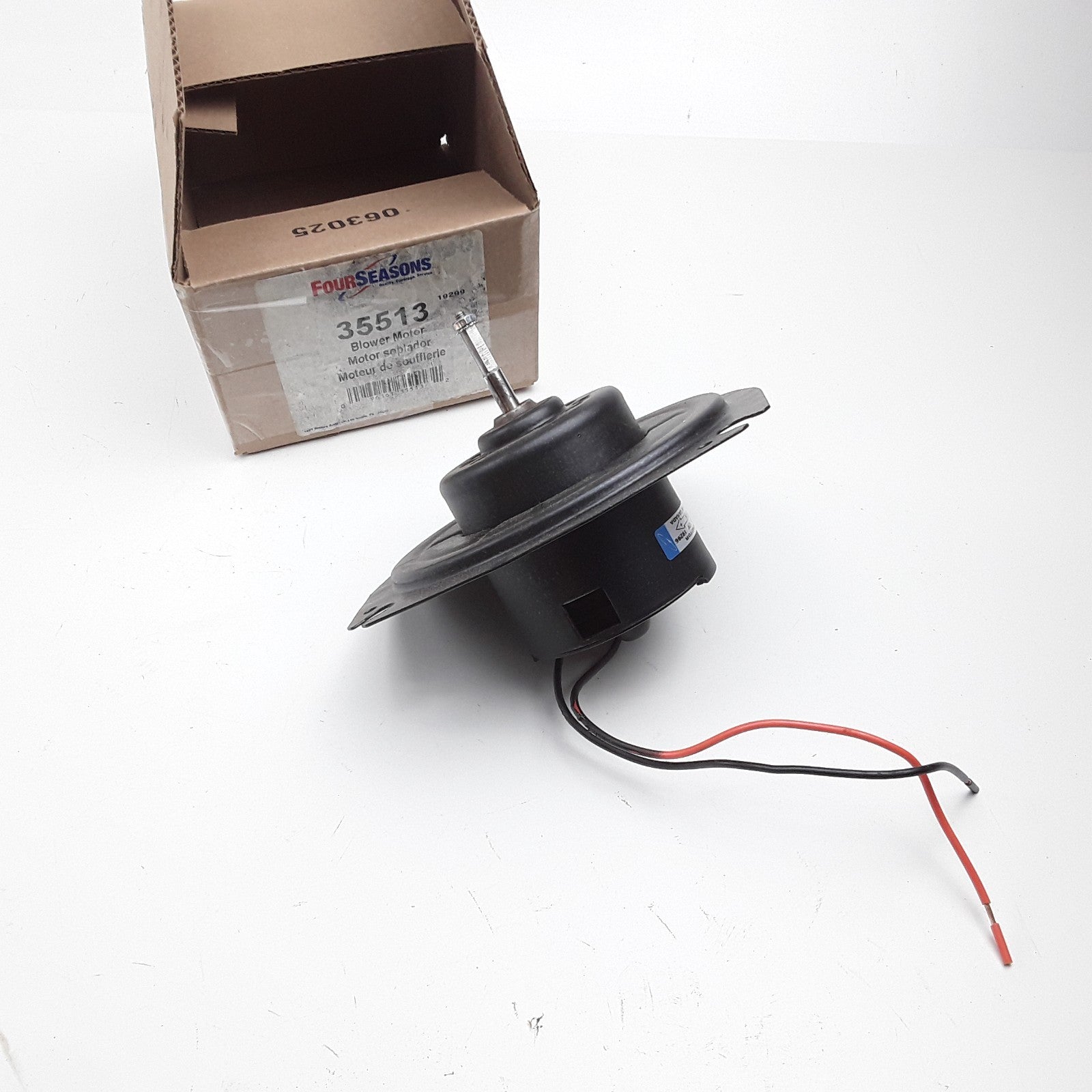 Four Seasons 35513 Rear HVAC Blower Motor For Chevrolet GMC Cadillac (1992-1999)