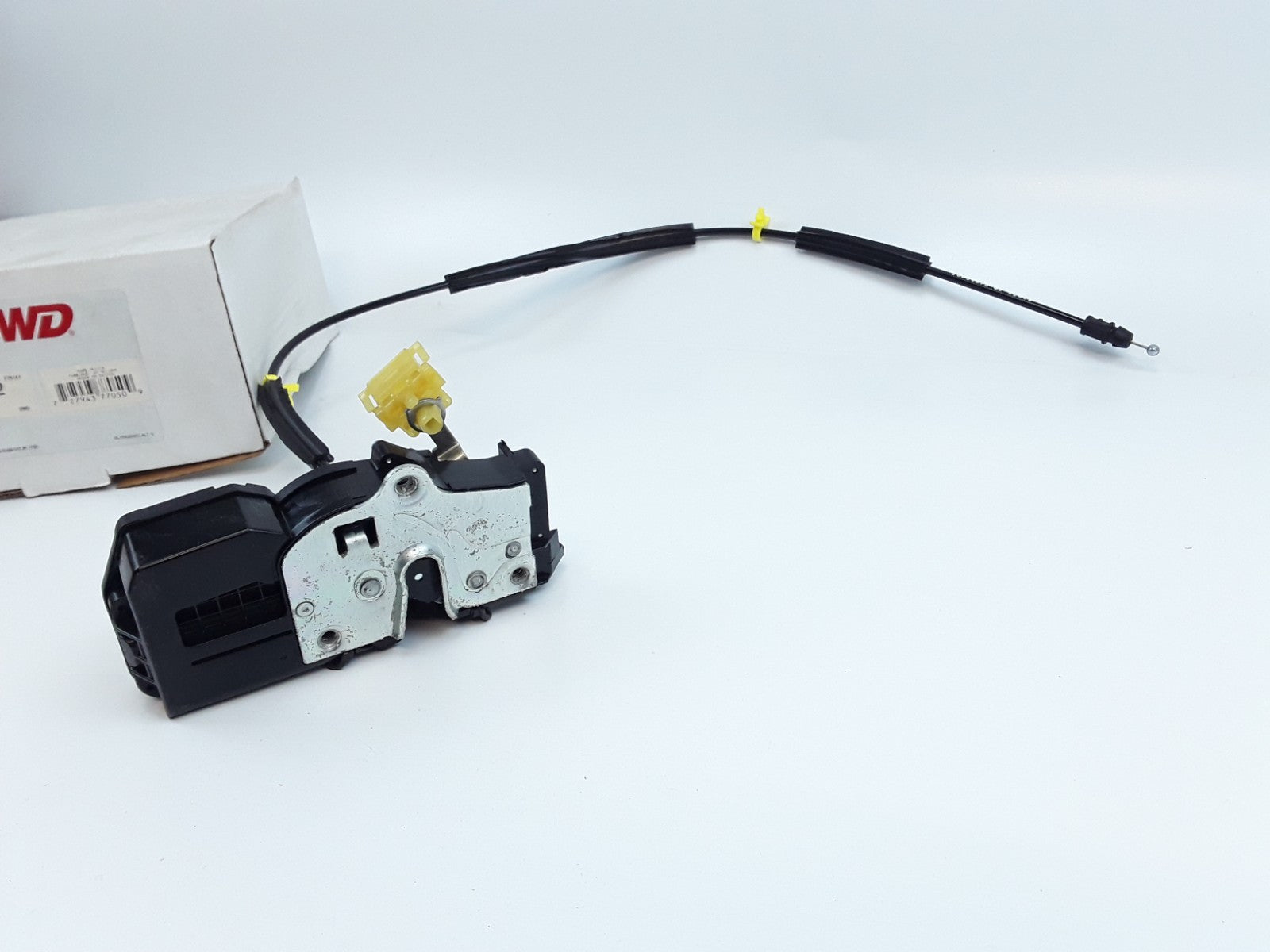 Power Door Lock Actuator Assembly For Cadillac GMC Chevrolet 2007 2008 2009 2010