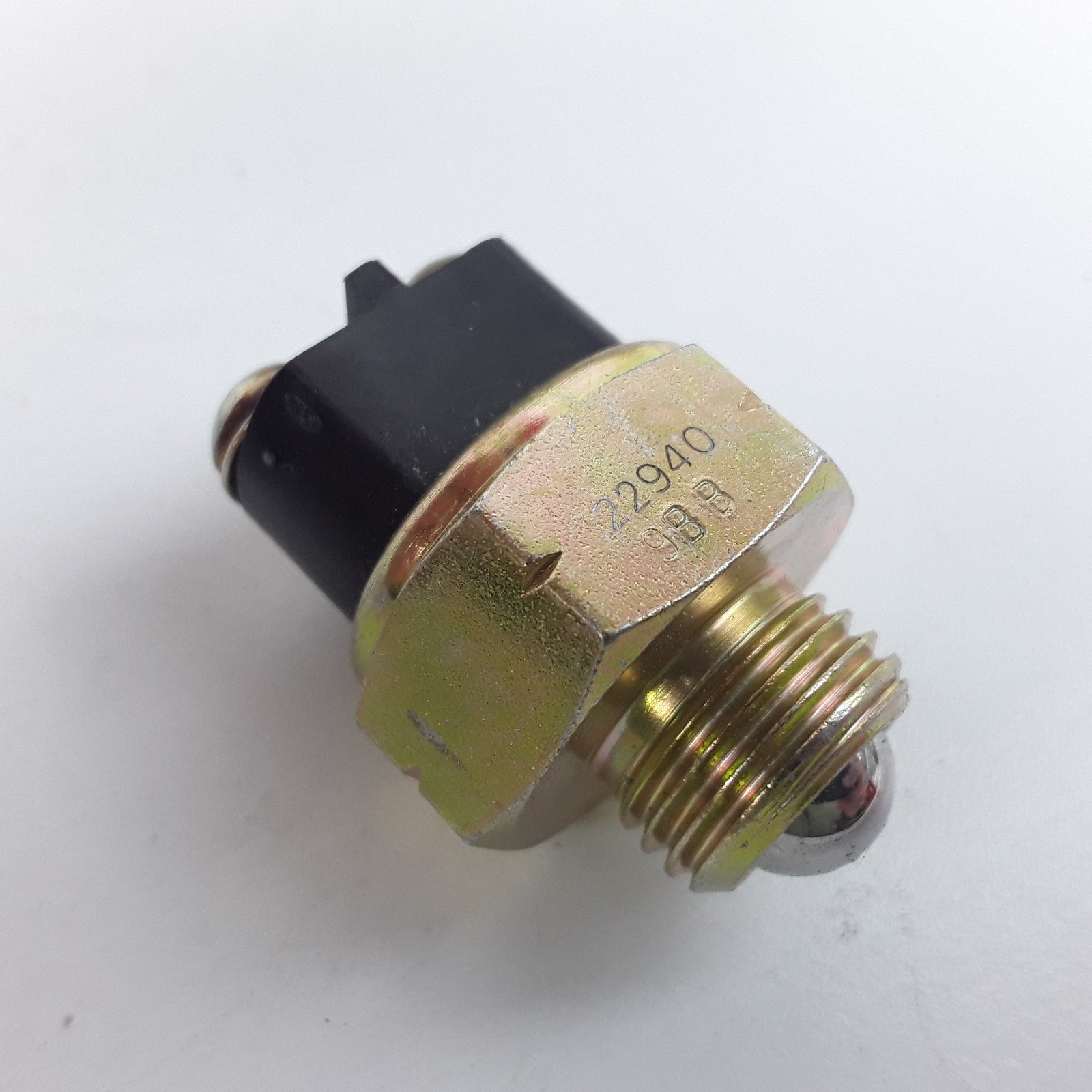 Eaton 1118255 Transmission Reverse Switch Assembly For Heavy Duty Trucks