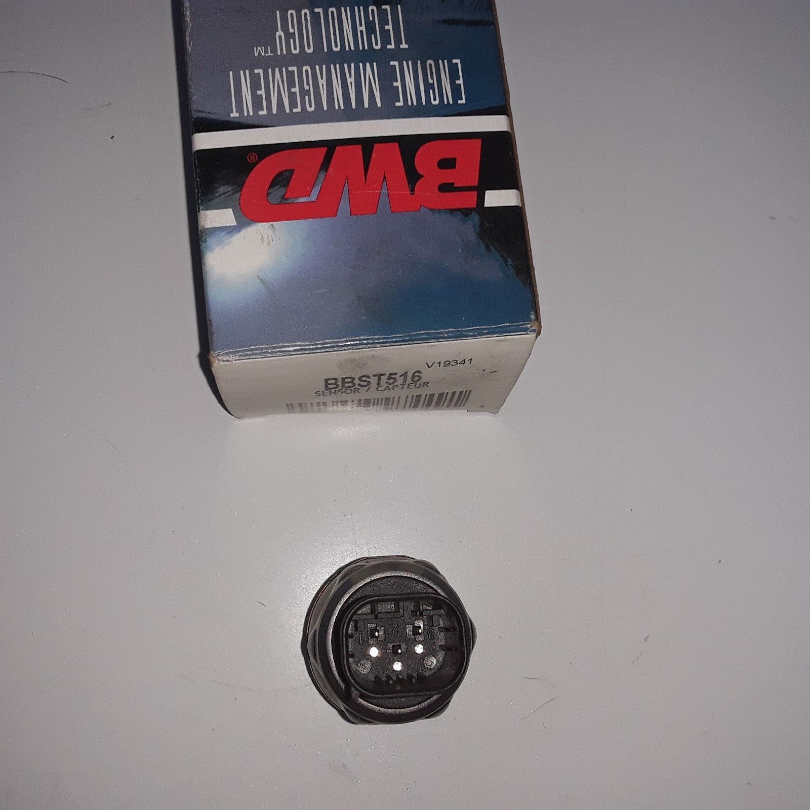 Brake Fluid Pressure Sensor For Explorer 2002-2004 2005 2006 2007 2008 2009 2010