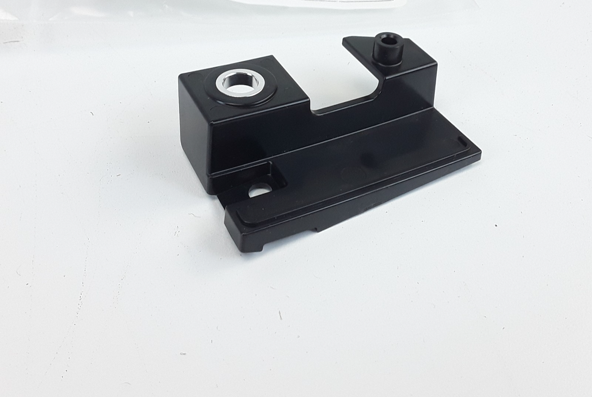For Tesla Cybertruck LH Bed Side Applique Corner Bracket 2076406-00-A