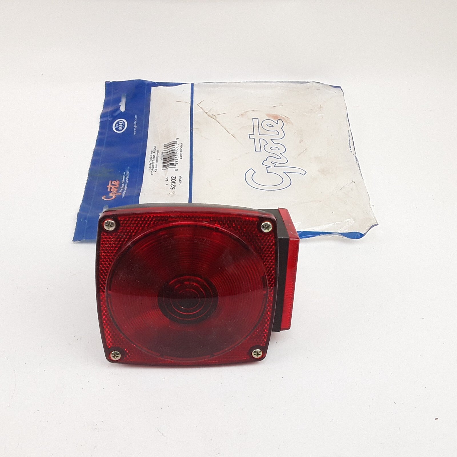 Grote 52302 Trailer Lighting Kit Red RH Stop Tail Turn Replacement Rectangular