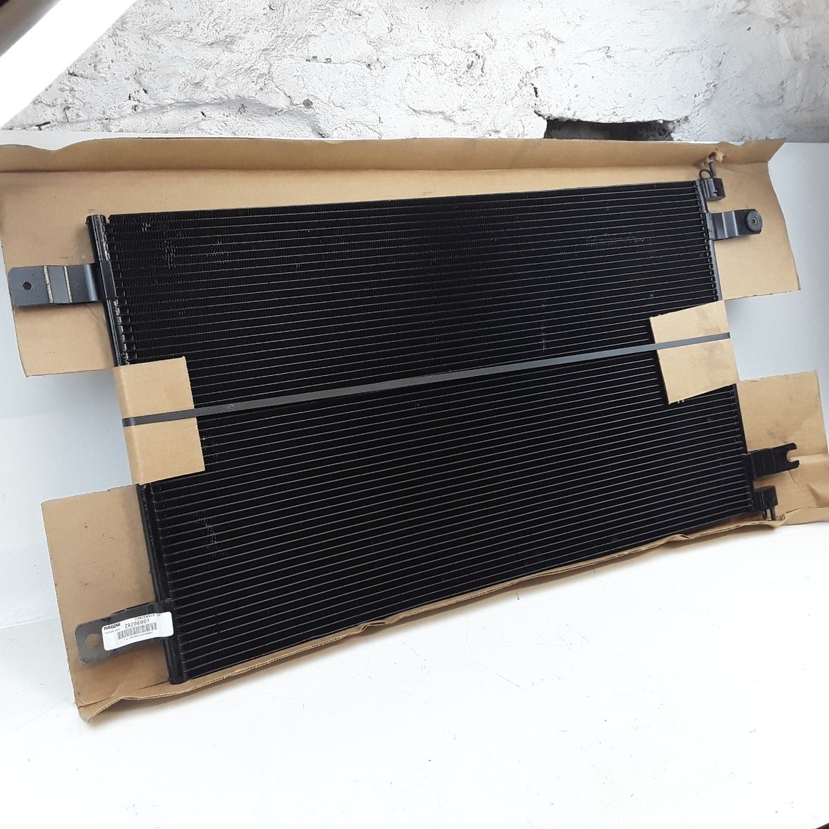 Condenser Fits Peterbilt 587 579 567 Kenworth T880 T680 (2013 2014 2015 2016)