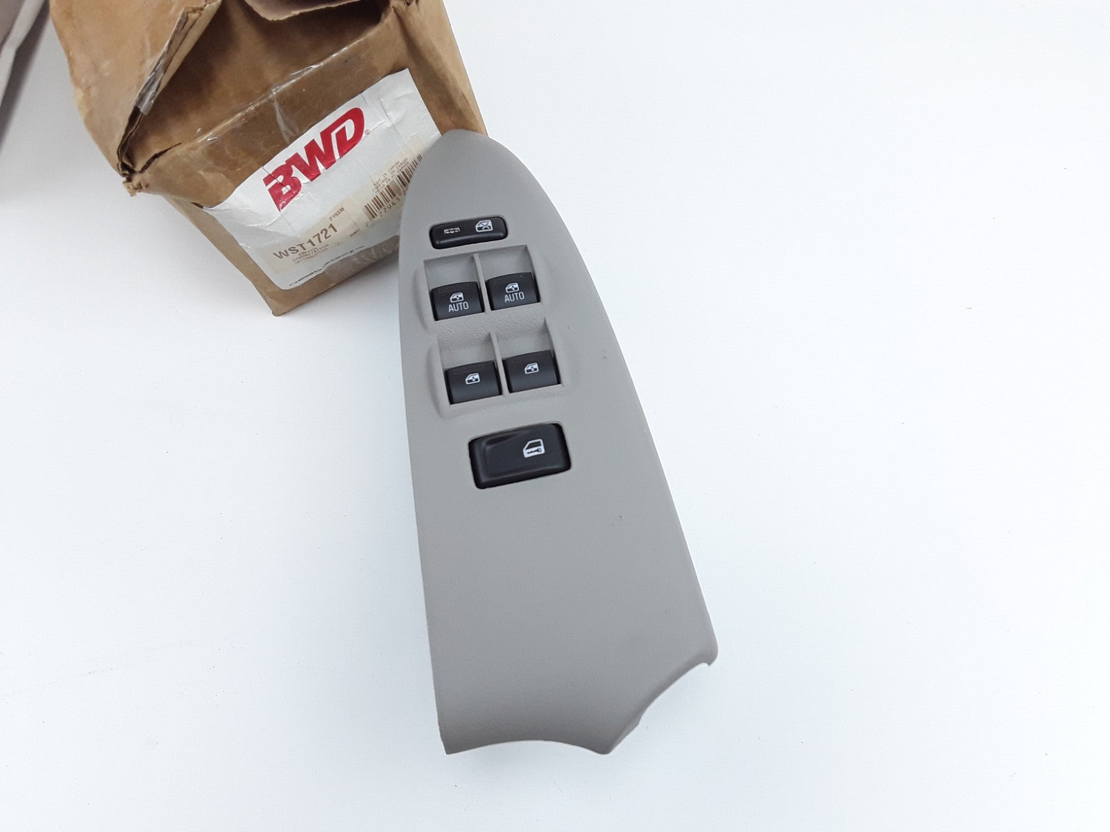 Power Window Switch Fits Chevrolet SSR Trailblazer EXT Trailblazer (2006-2009)