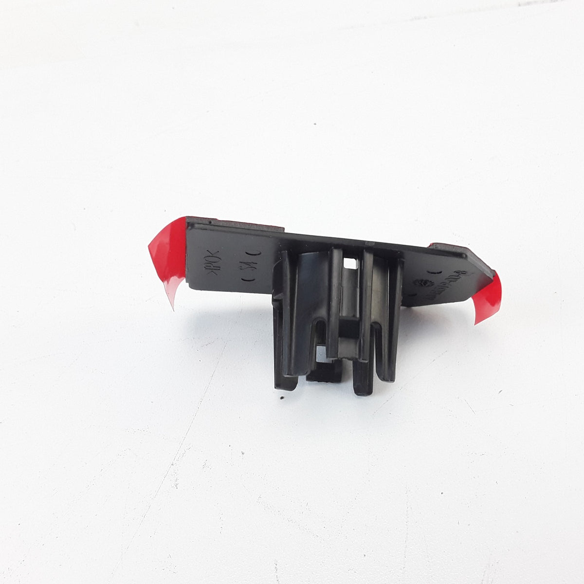 OEM 2012-2016 For Tesla Model S Bumper Parking Sensor Retainer Clip 1048519-00-B
