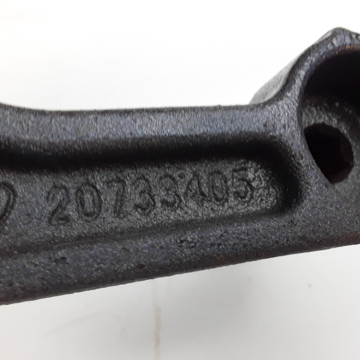 Volvo 20469069 Hood Pivot Bracket Assembly Fits Volvo Trucks