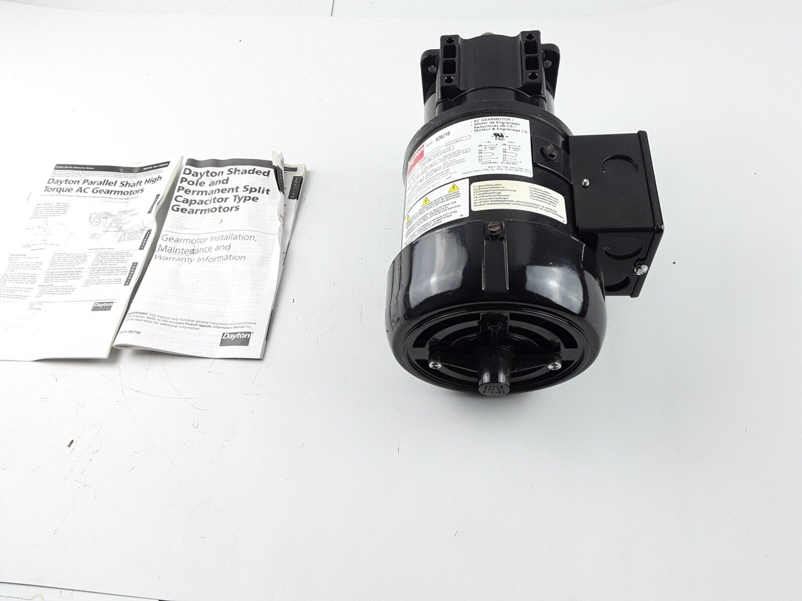 Dayton 6Z821B AC Gearmotor 19.1:1 Ratio 1/6HP 100inlb 93RPM 5/8" Shaft 115/230V - HotCarParts