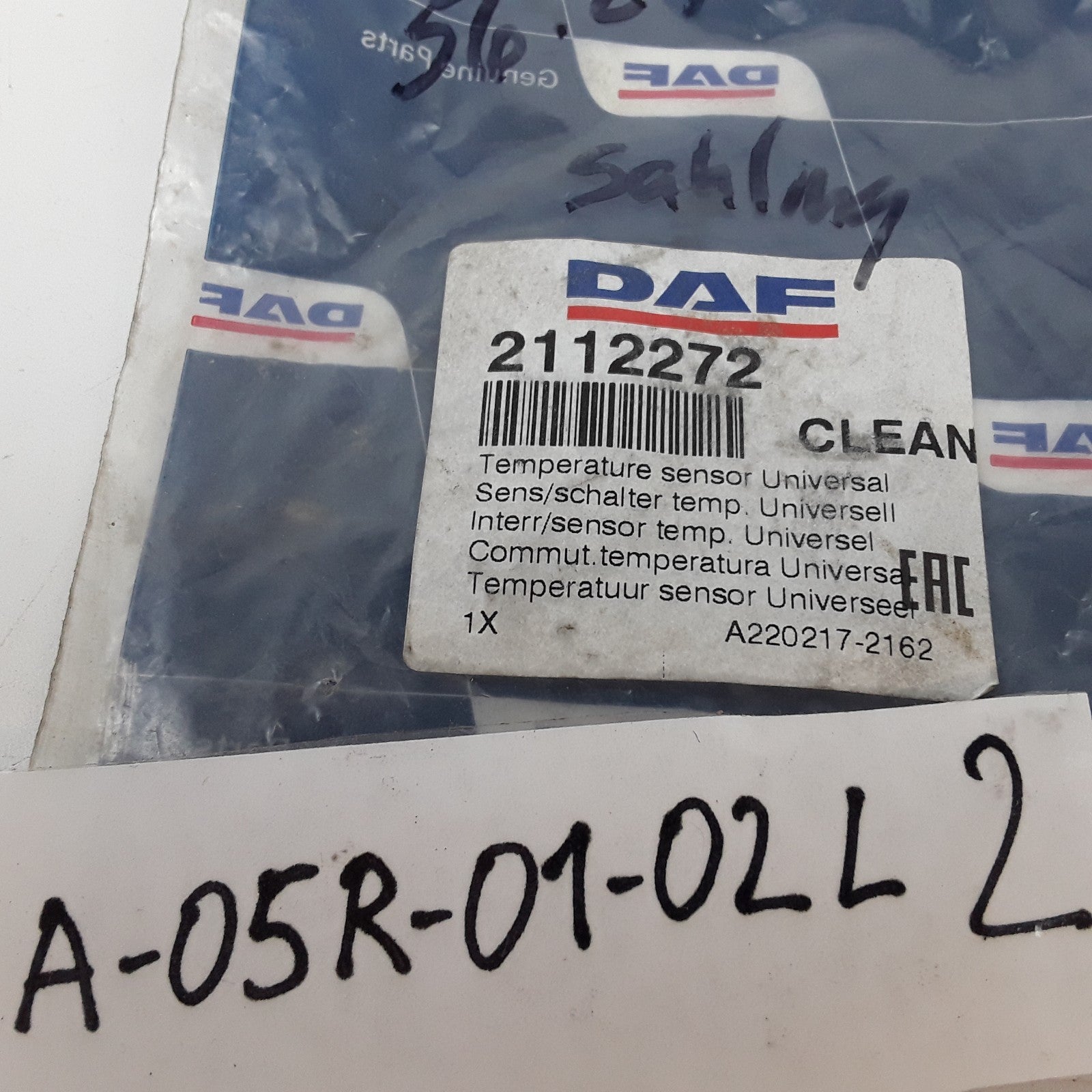 DAF 2112272 Exhaust Gas Temperature (EGT) Sensor Fits Paccar Trucks DAF