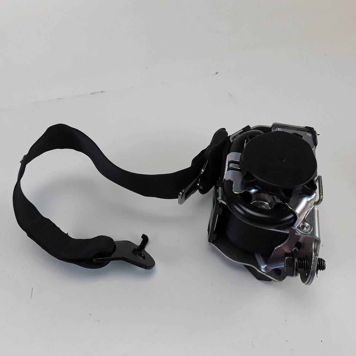 17-23 Tesla Model 3 Rear Left or Right 2nd Row Seat Belt Retractor 1081281-01-G