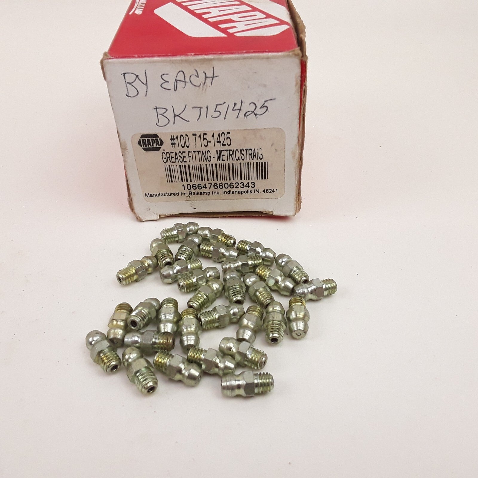 30 pcs Car Truck Napa Balkamp 715-1421 Heavy Duty Grease Fitting-Metric/Straig
