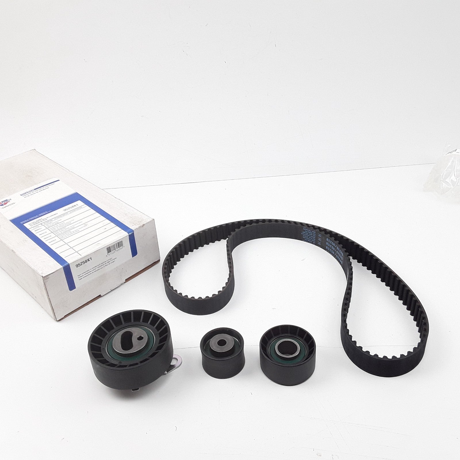 Dayco 95258K1 Engine Timing Belt Kit For Mercury Mystique Ford Contour 1995-1997