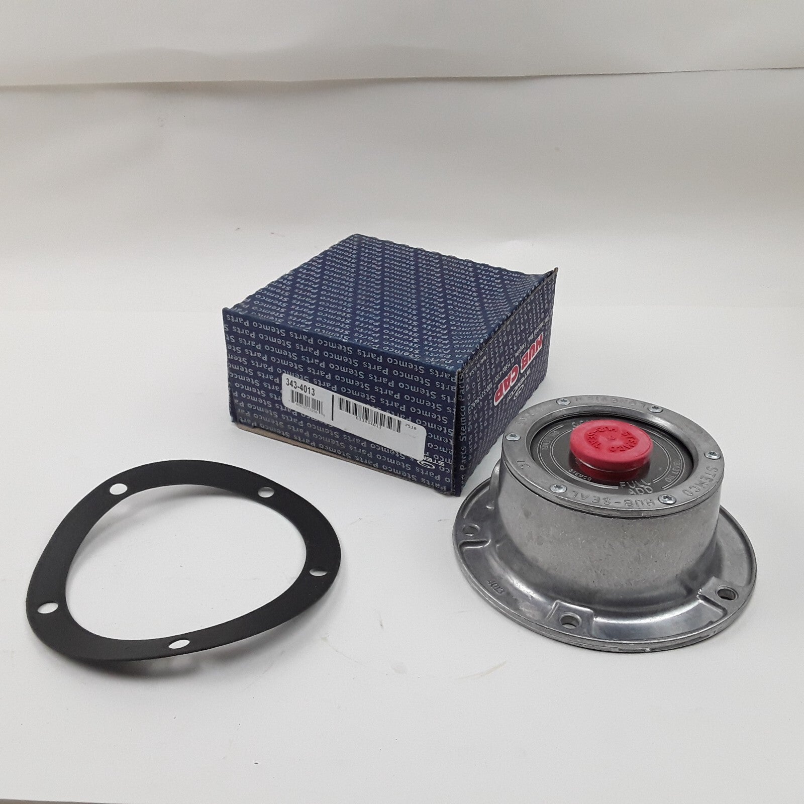 Stemco 343-4013 Wheel Hub Cap With Pipe Plug Heavy Duty