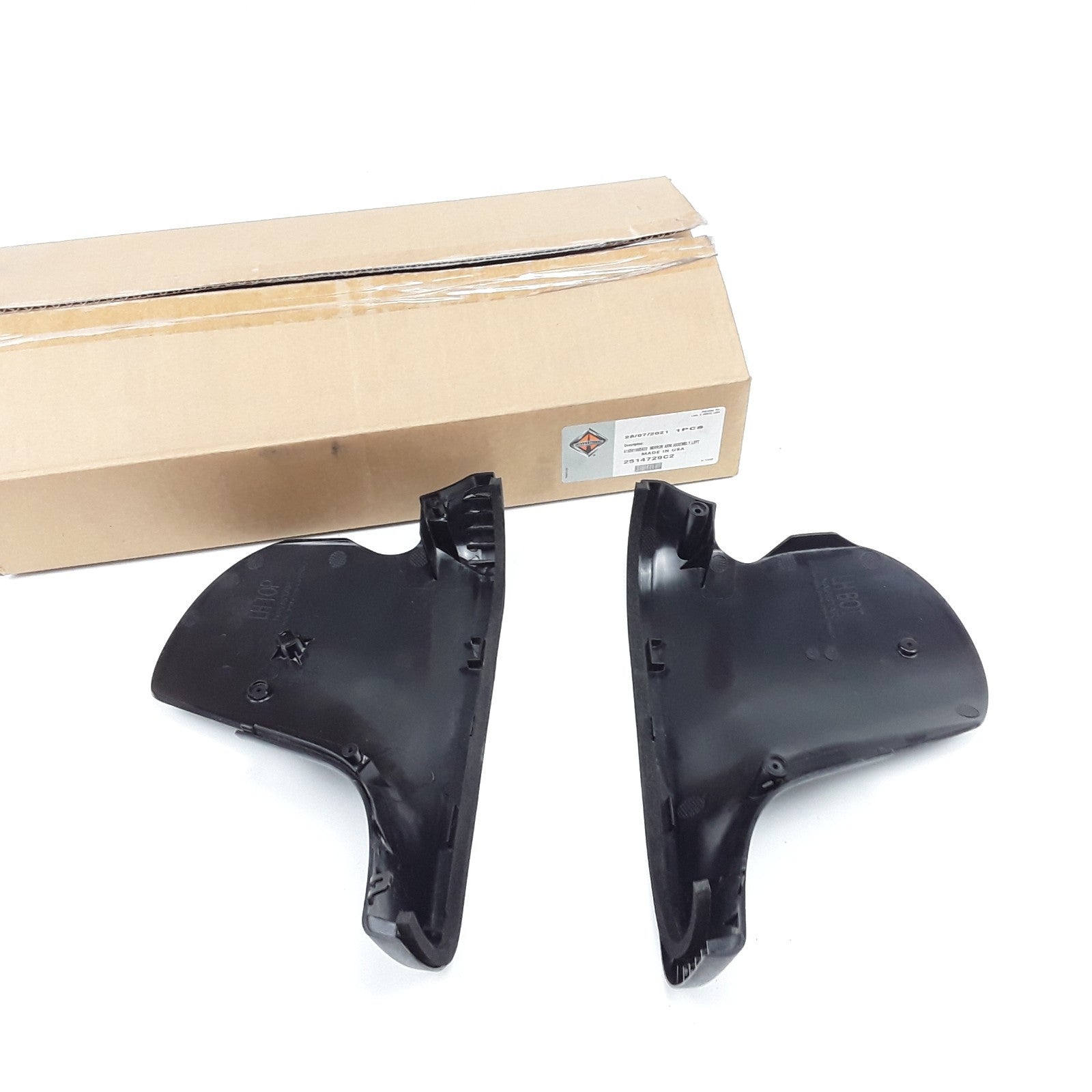 Genuine International Upper Lower Left Mirror Arm Cover Assembly 2514729C2