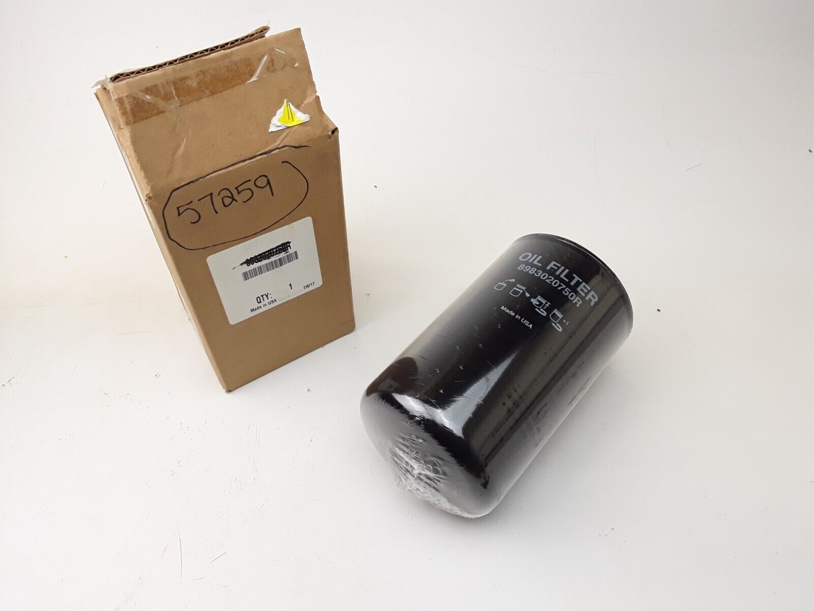 Genuine John Deere 8983020750R Engine Oil Filter Element Cross p/n 8983758600 - HotCarParts